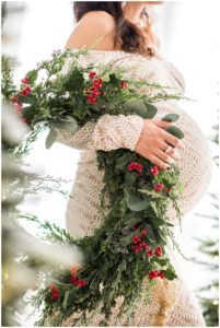 Maternity Photographer in Denver-Christmas Theme